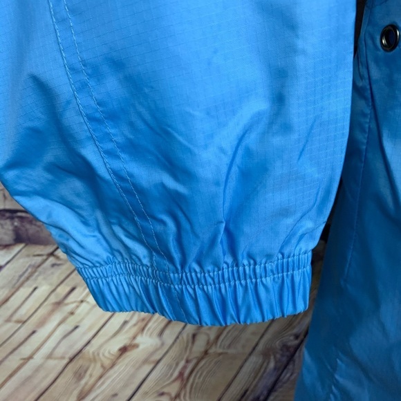 Weatherproof Blue Zipper Front Packable Rain Jacket - Picture 4 of 8